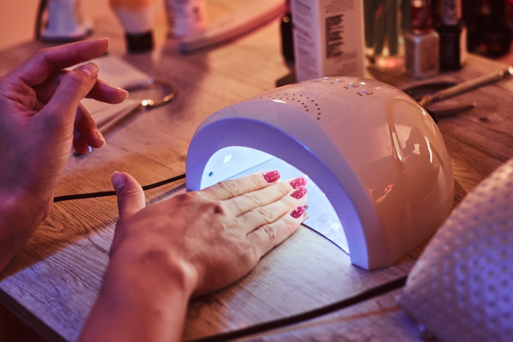 Dermatologists warn about gel manicures using UV nail dryers damaging