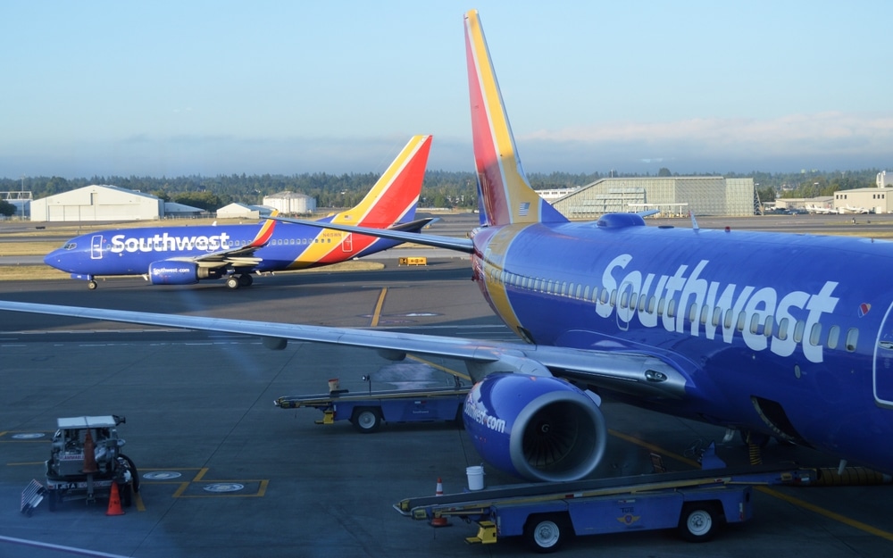 Man opens emergency escape hatch on Southwest Airlines flight, climbed out onto the wing