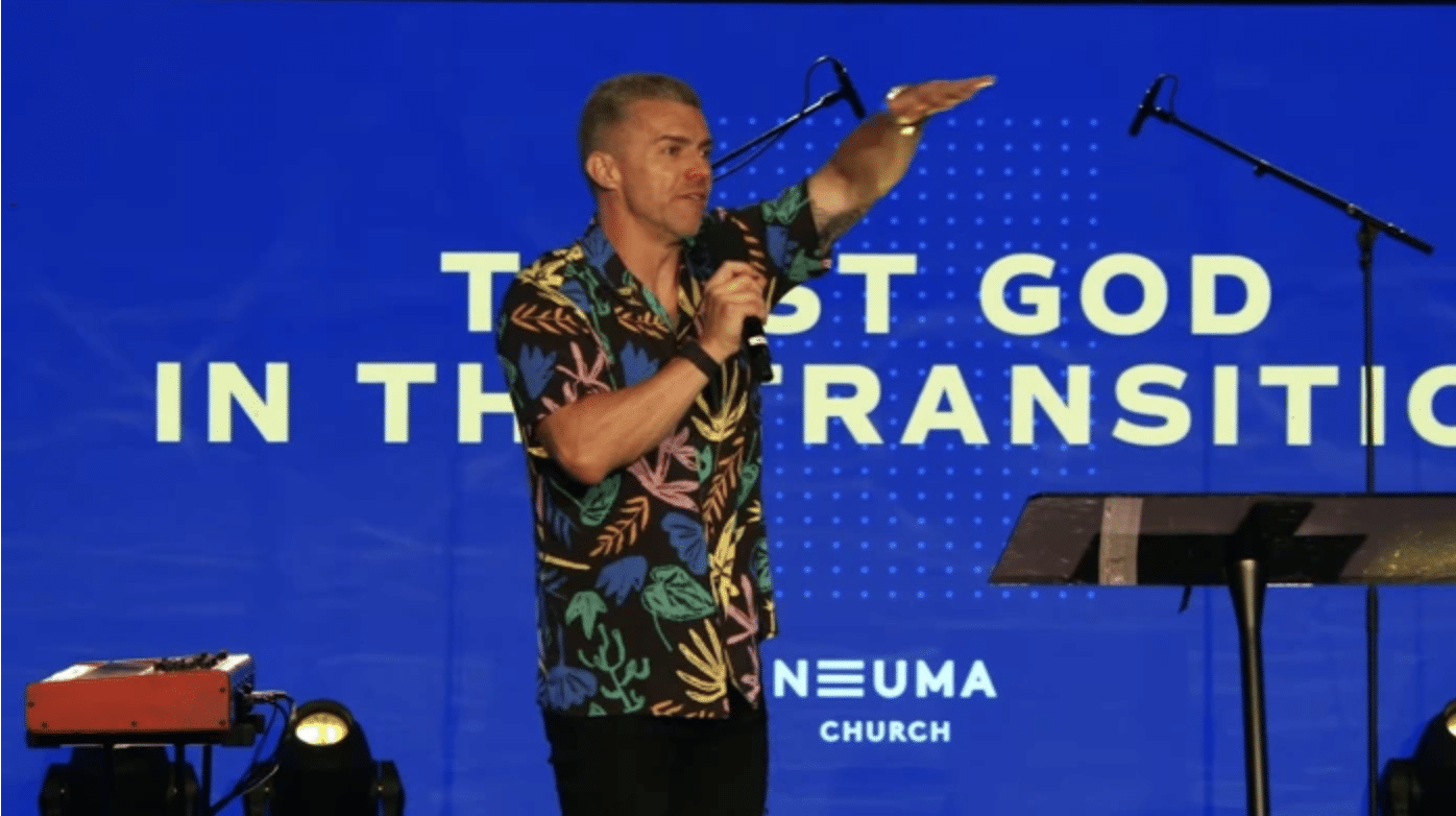Pastor of global Pentecostal megachurch resigns over adultery