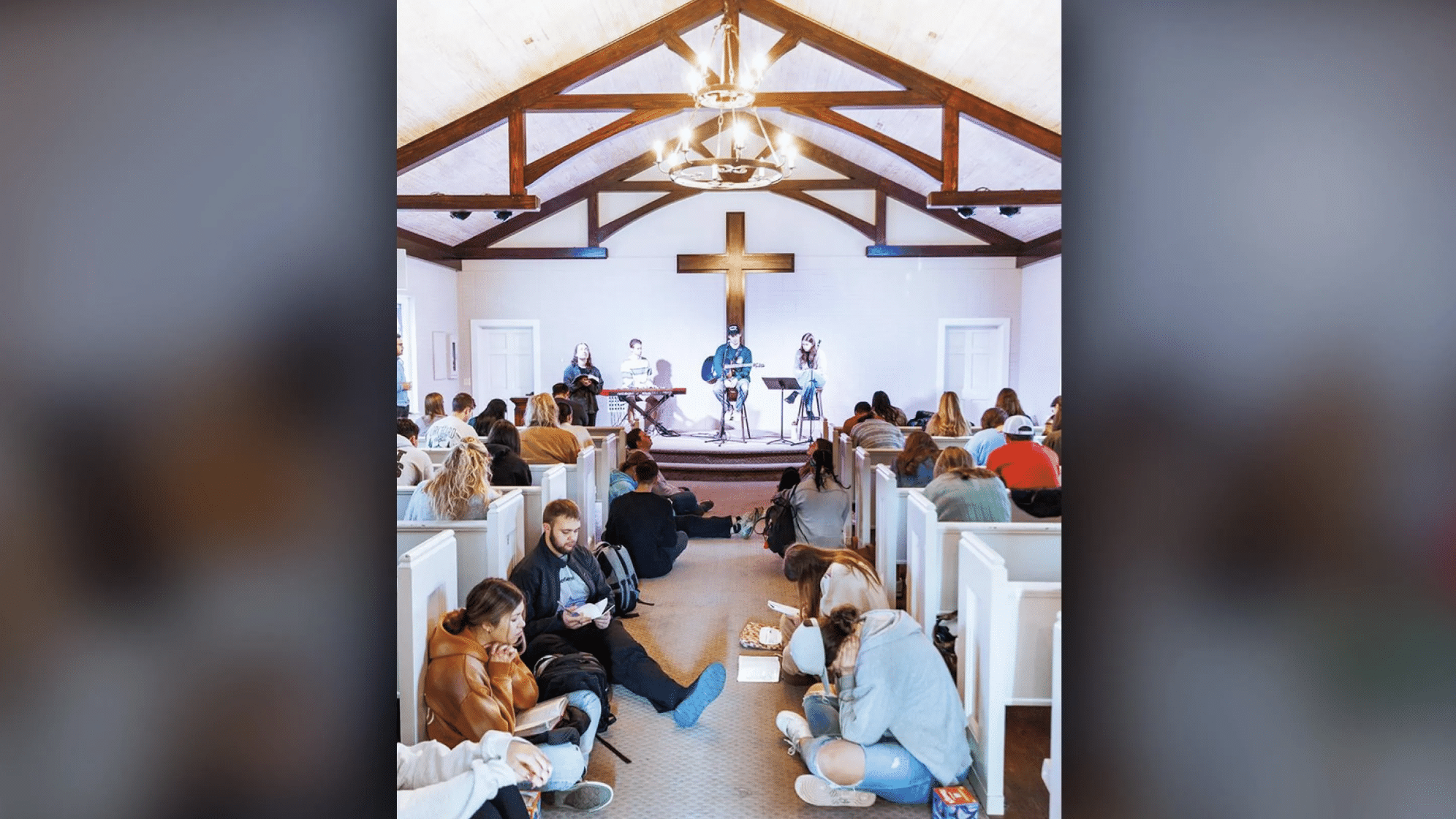 Hundreds of Liberty University students pack prayer chapel for 24 hours of Revival