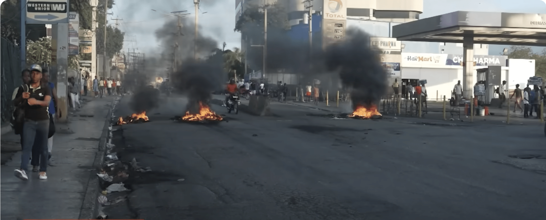 UPDATE: Haiti descends into chaos as bodies are seen littering the streets