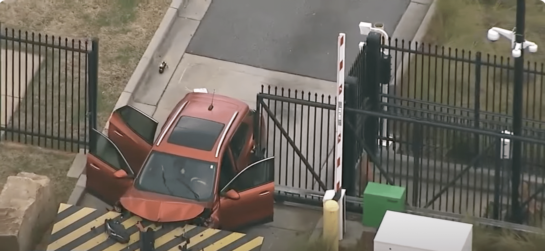 Man tries to breach FBI office in Atlanta, Rams vehicle into gate