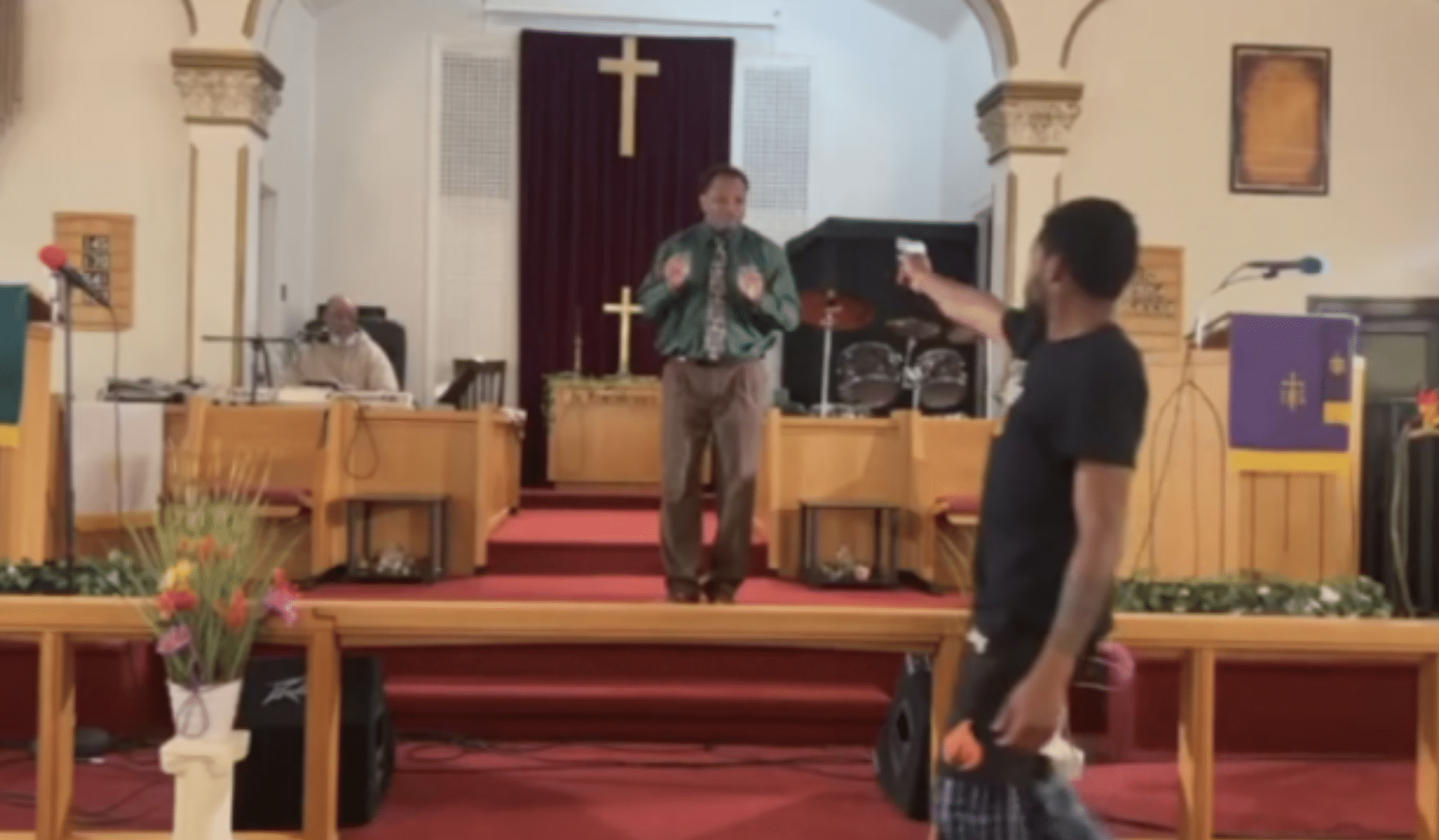 (WATCH) Man arrested, accused of trying to shoot pastor during sermon at Pennsylvania church