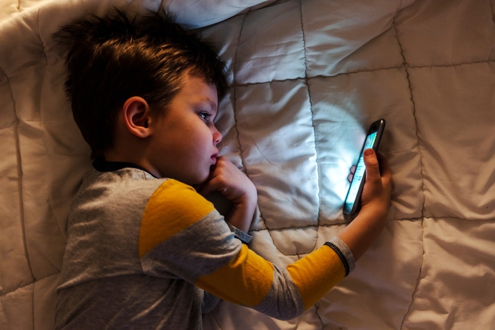 A growing number of parents are refusing to give their children smartphones