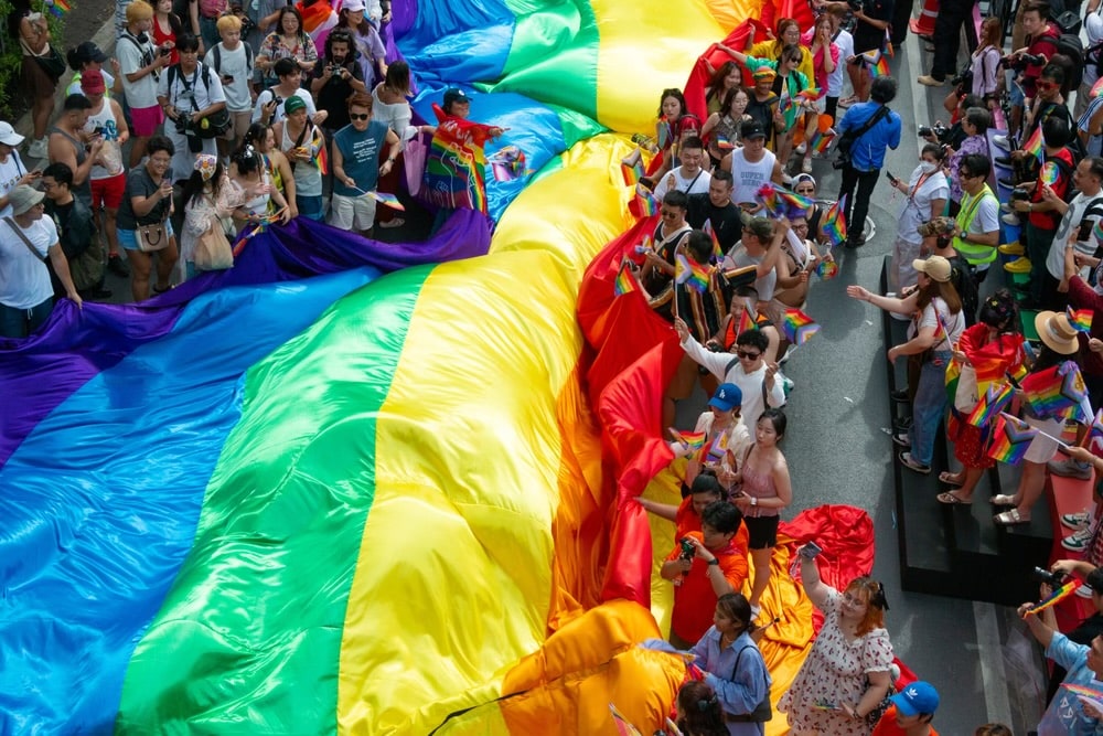 San Francisco Pride Parade features public nudity around kids, ‘Fetish Zone’ with urine