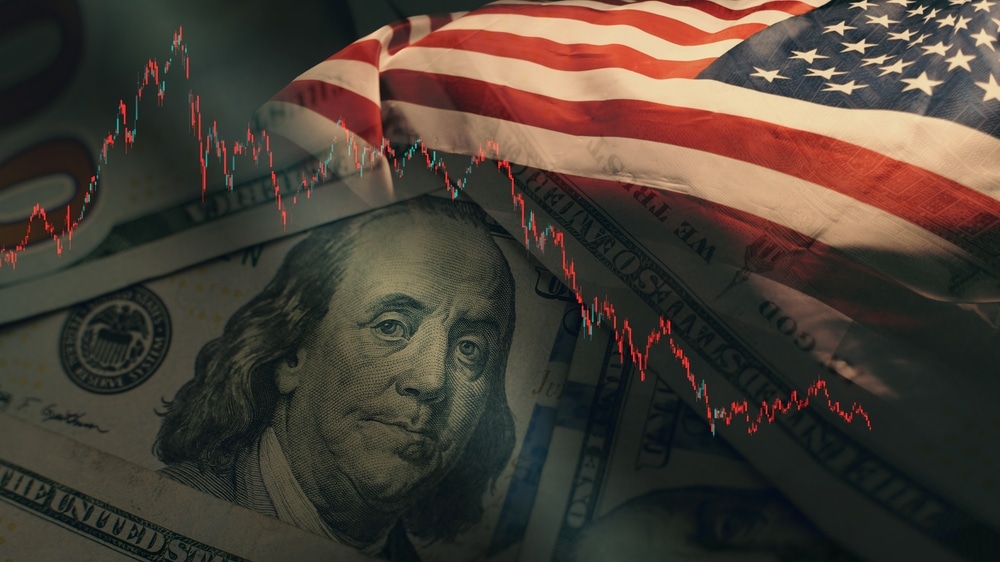 Fears are swirling that the U.S. dollar is on “the verge of total collapse,” setting bitcoin price for “critical tipping point.”