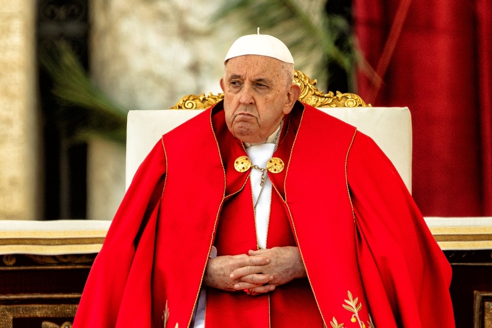 Terror plot to kill Pope Francis foiled, 7 suspects arrested after ‘swearing ISIS allegiance’