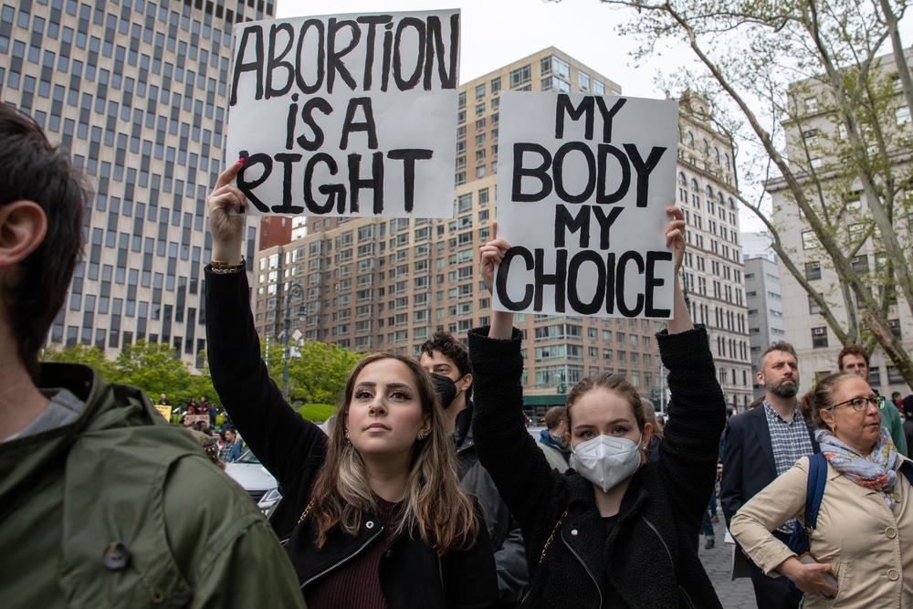 Ohio judge blocks ‘heartbeat’ abortion ban, criticizes Republican attorney general