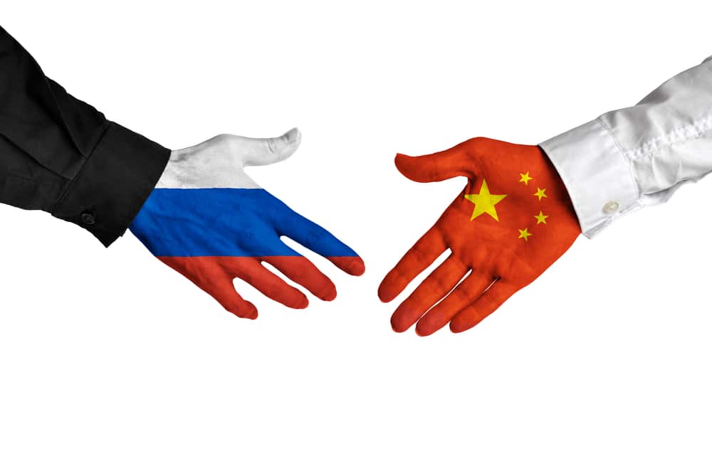 Russia and China pledge to strengthen military ties