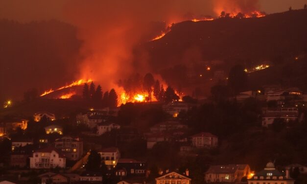 DEVELOPING: Wildfire explodes in Malibu, spurring mass evacuations and ‘shelter-in-place’ at Pepperdine University