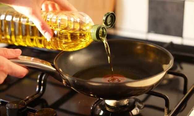 Doctors warn cooking oil used by millions may be fueling explosion of colon cancers in young people