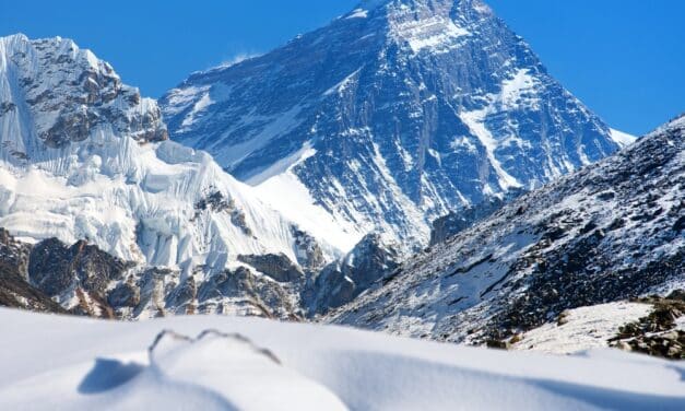 Powerful 7.1-magnitude earthquake strikes Tibet – rattling the slopes of Mt Everest