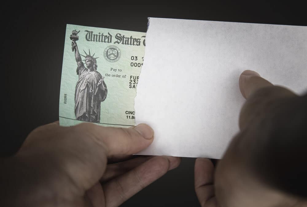 Trump Administration may distribute $5,000 bonus checks to “Boost Birth Rate”