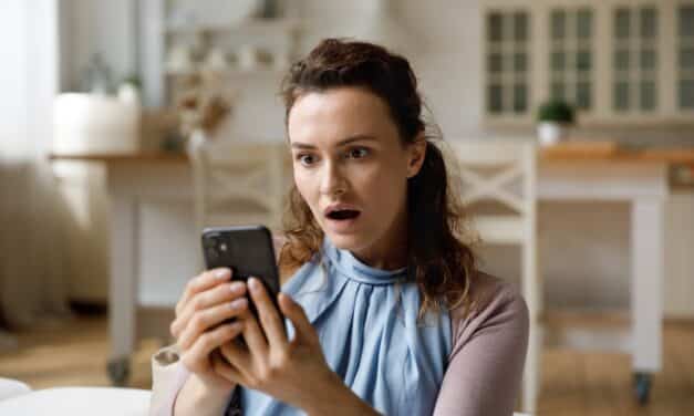 New study reveals that the average person begins to panic when phone battery drops to 38%