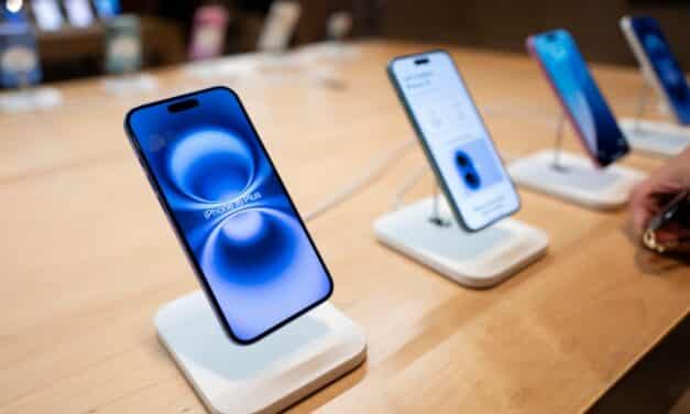 Trump tariffs could mean you will be paying $2,300 for a new Iphone in the future