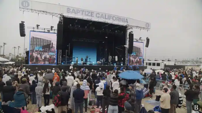 Huntington Beach just experienced the largest single-day baptism in US history