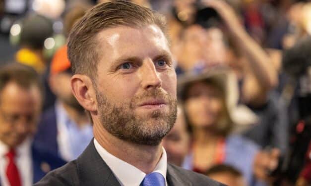 Eric Trump warns that Banks must adopt crypto or be extinct in 10 years