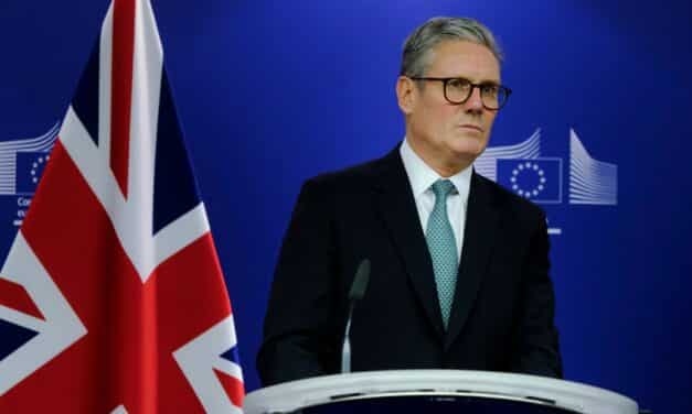 British Prime Minister moves the UK military into “war-fighting readiness” to address growing threats from Russia